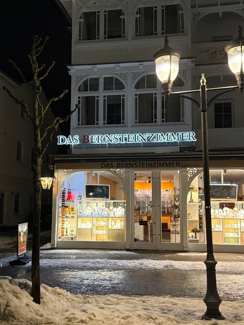 Bernsteinzimmer.jpeg