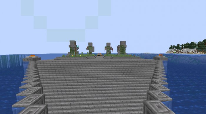 EingangZoneStatuen.jpg