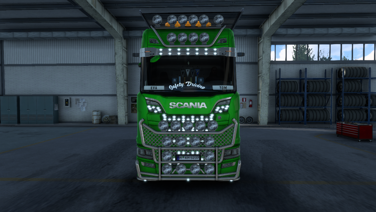 ets2_20220925_012302_00.png